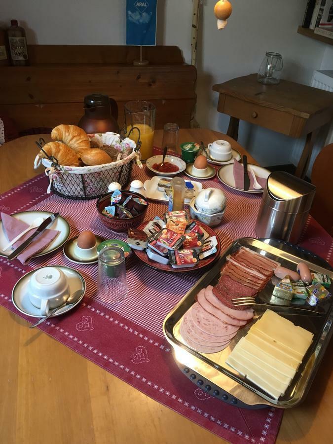 The Place After The Race B&B Müllenbach Eksteriør billede