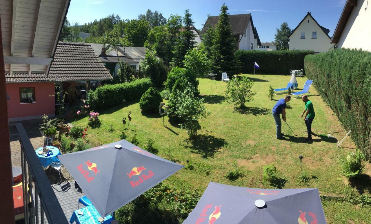 The Place After The Race B&B Müllenbach Eksteriør billede
